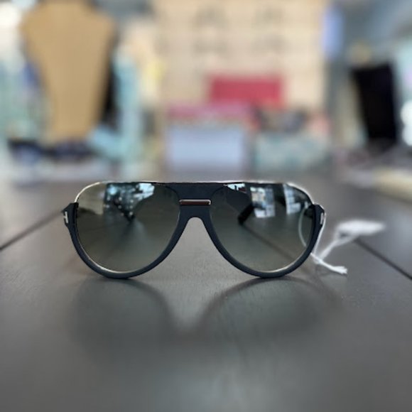 Tom Ford Dimitry FT0334 black - Picture 1 of 4